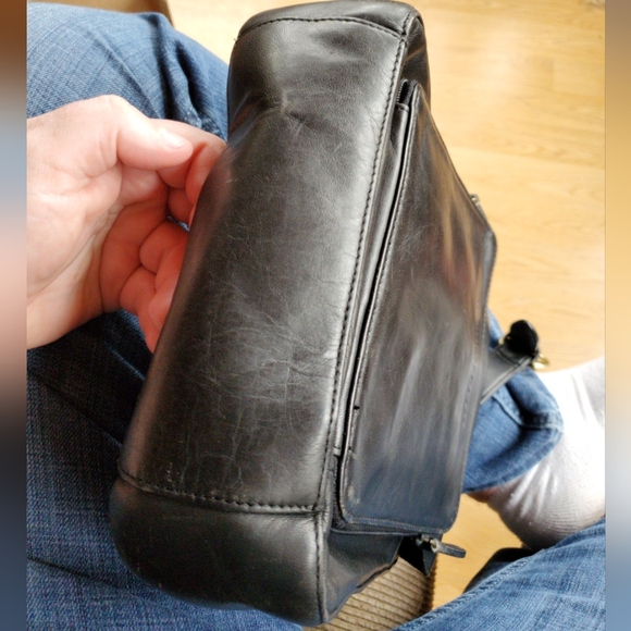 Fossil Messenger Crossbody Bag - Picture 9 of 12